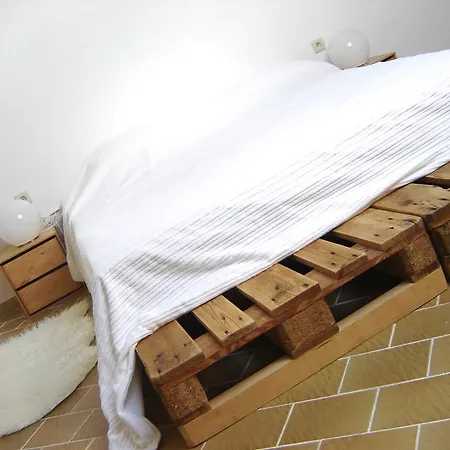 Gite De Villers-la-loue Holiday home *